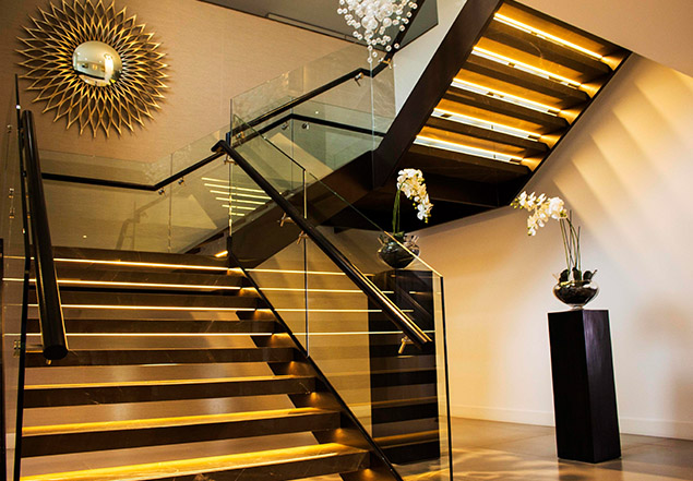 ORLIGHT PROVIDES LED STRIP FOR FEATURE GLASS STAIRCASE