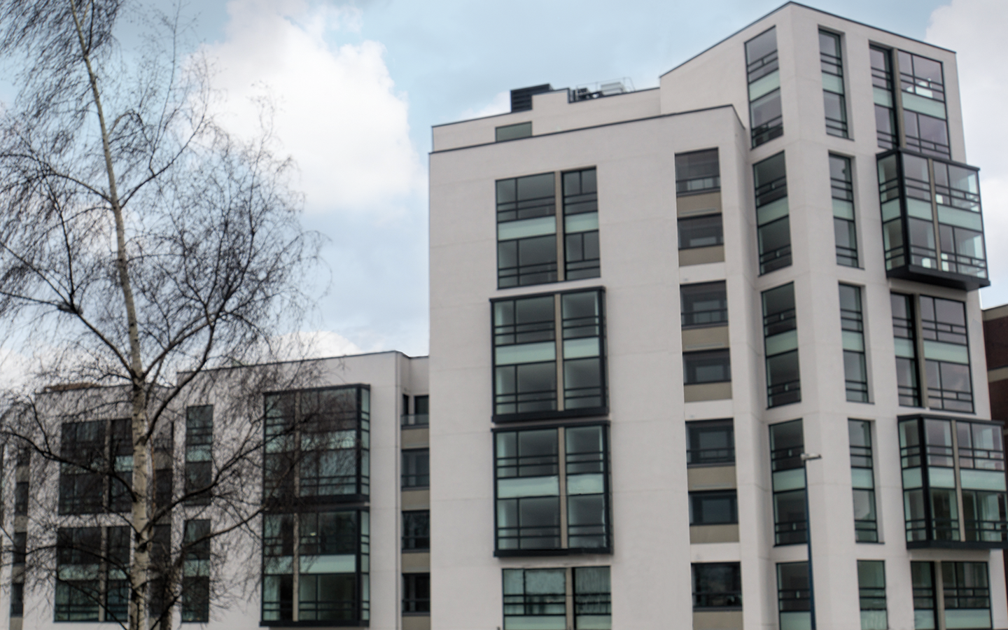 205 Holland Park
