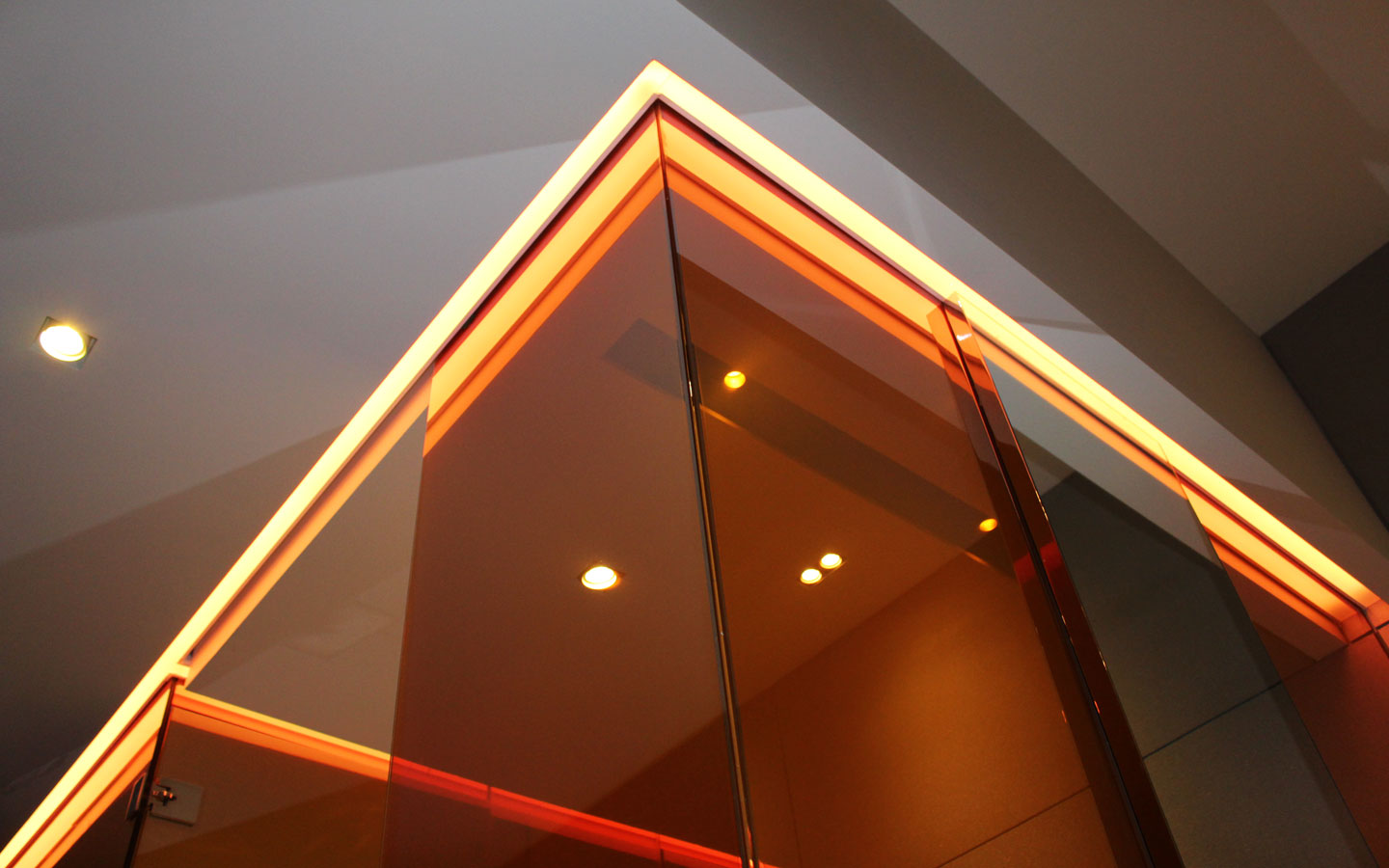 Artotel — 8